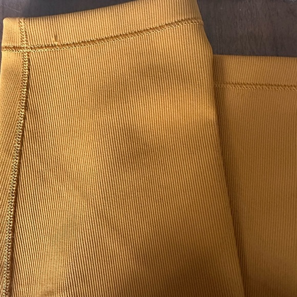 NWT/NWOT CALIA by Carrie Underwood Activewear Set Sz M-L-XL, Mustard Yellow - Picture 11 of 16